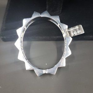 Banana Republic - Spike Bangle